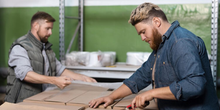 katowniki tekturowe zastosowanie w pakowanie towarow